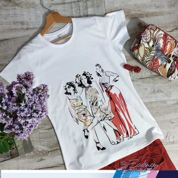 Tee shirt imprimé rouge collab AxelleLaure X Evidencegraphique